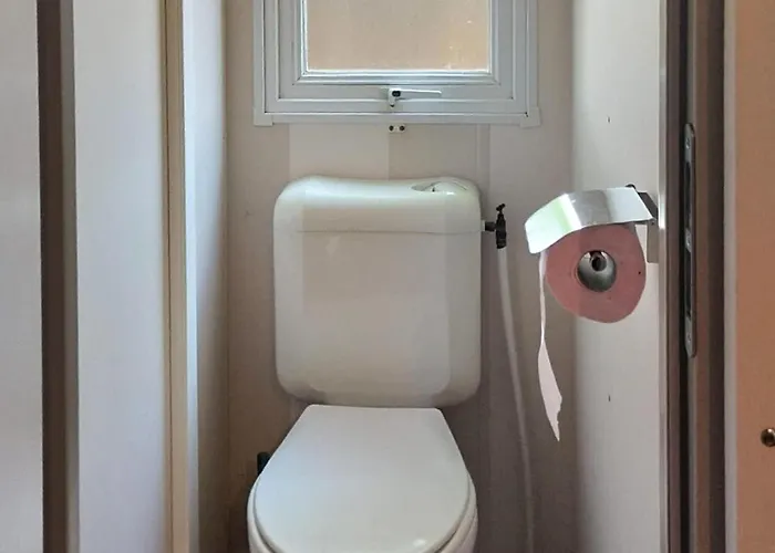 Pet Friendly Stacaravan In Campingplatz 3*