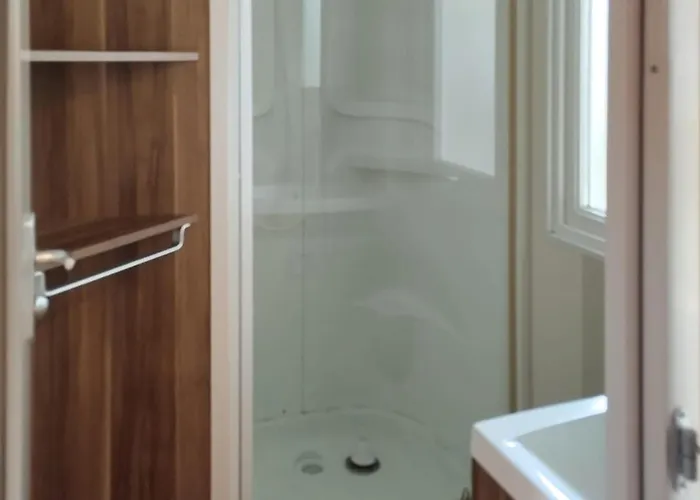 Pet Friendly Stacaravan In Campingplatz