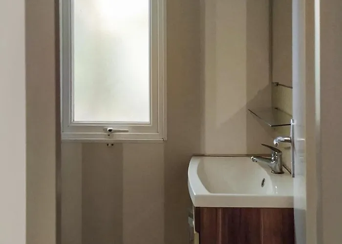 Pet Friendly Stacaravan In